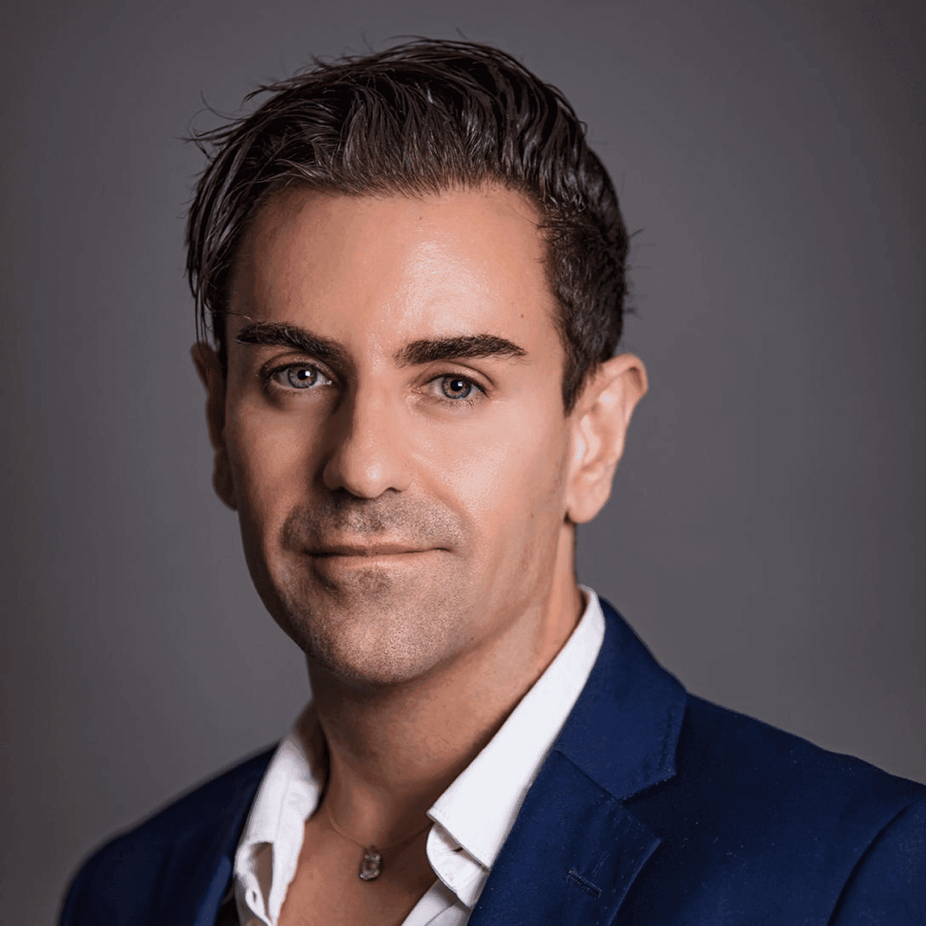 Expert plastic surgery with a scientific edge